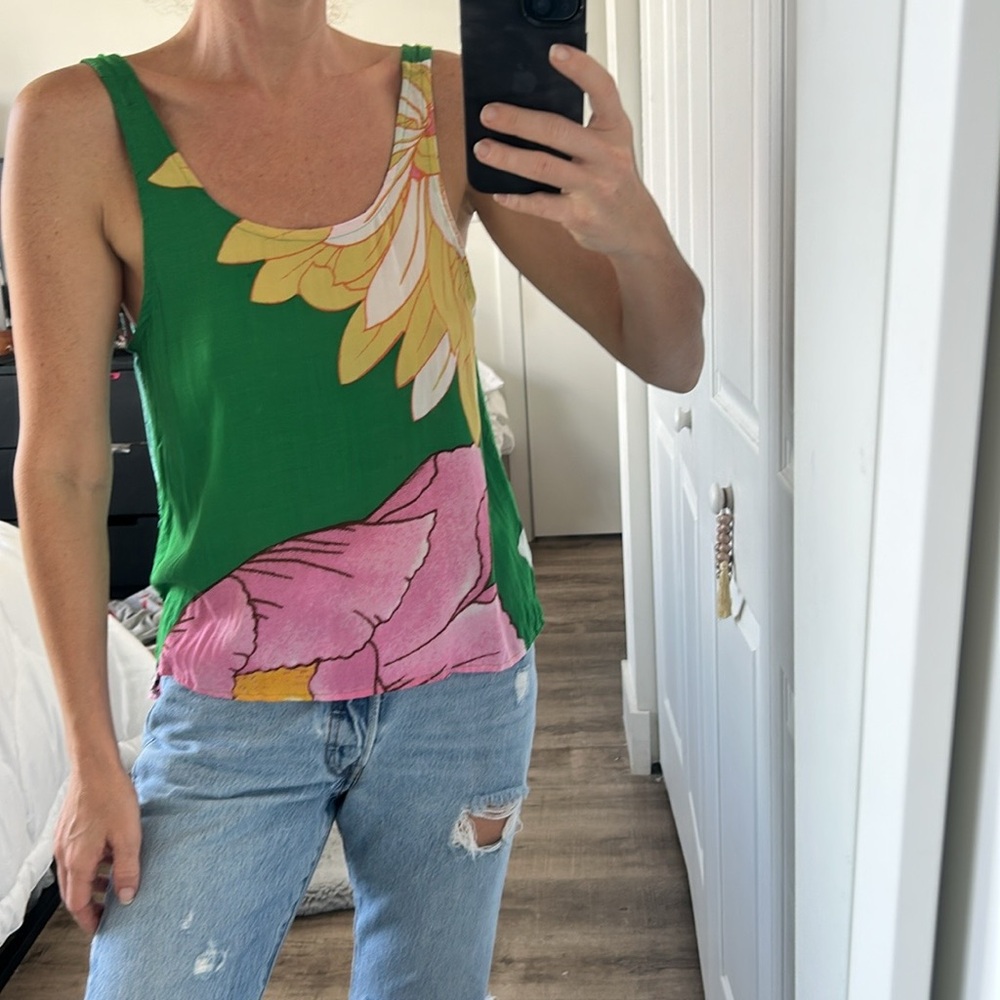 Farm Rio Floral Scoop Neck High Low Hem Tank Top- Women's Large